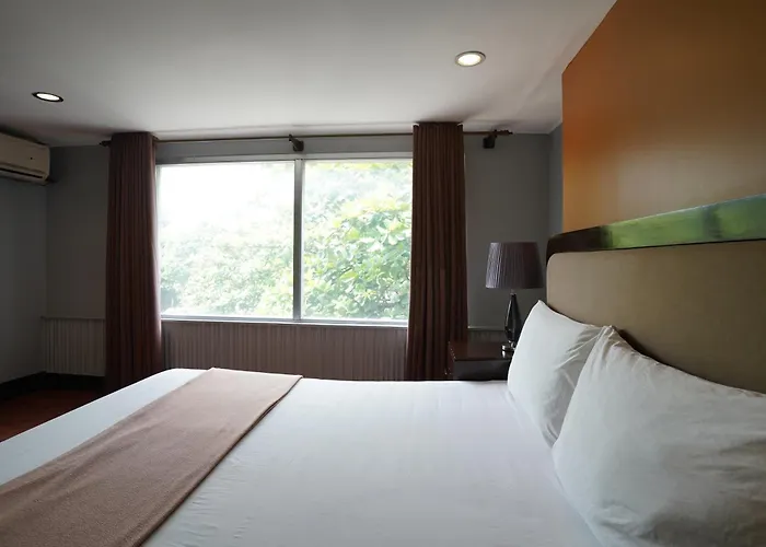 Arzo Hotel Manila