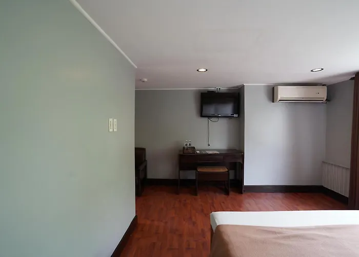 Arzo Hotel 4*