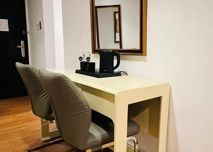 Arzo Hotel 4*