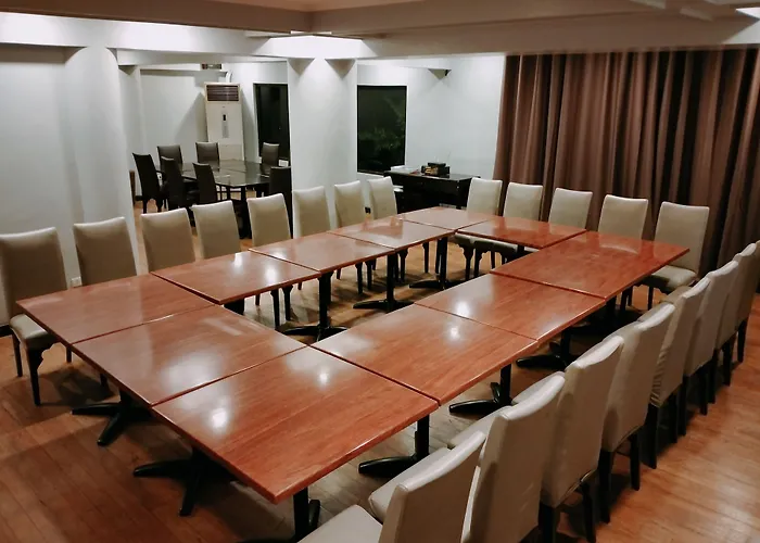 Arzo Hotel 4*