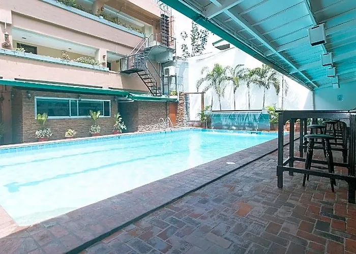 Arzo Hotel Manila