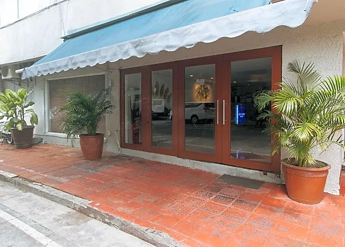 Arzo 4* Manila